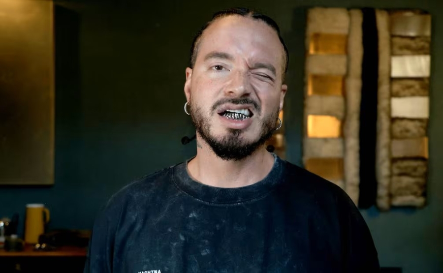 J Balvin lanza 