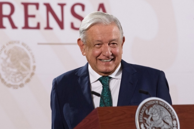 AMLO no descarta que la Corte invalide reforma de pensiones