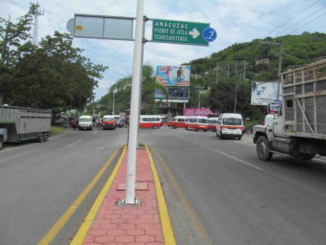 El conflicto por falta de agua en Zacatepec está generando afectaciones a terceros.