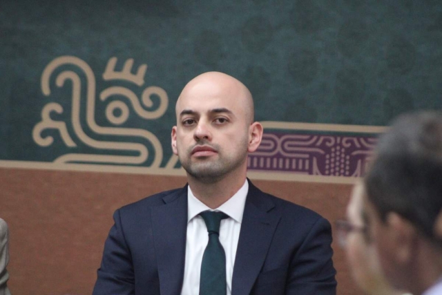 La permanencia de los funcionarios está sujeta a los resultados, expuso el titular de la FGE, Édgar Maldonado.