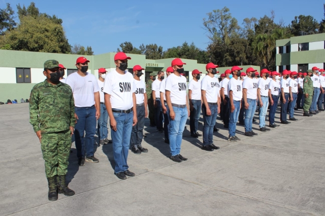 Sesión sabatina en Centros de Adiestramiento del Servicio Militar Nacional