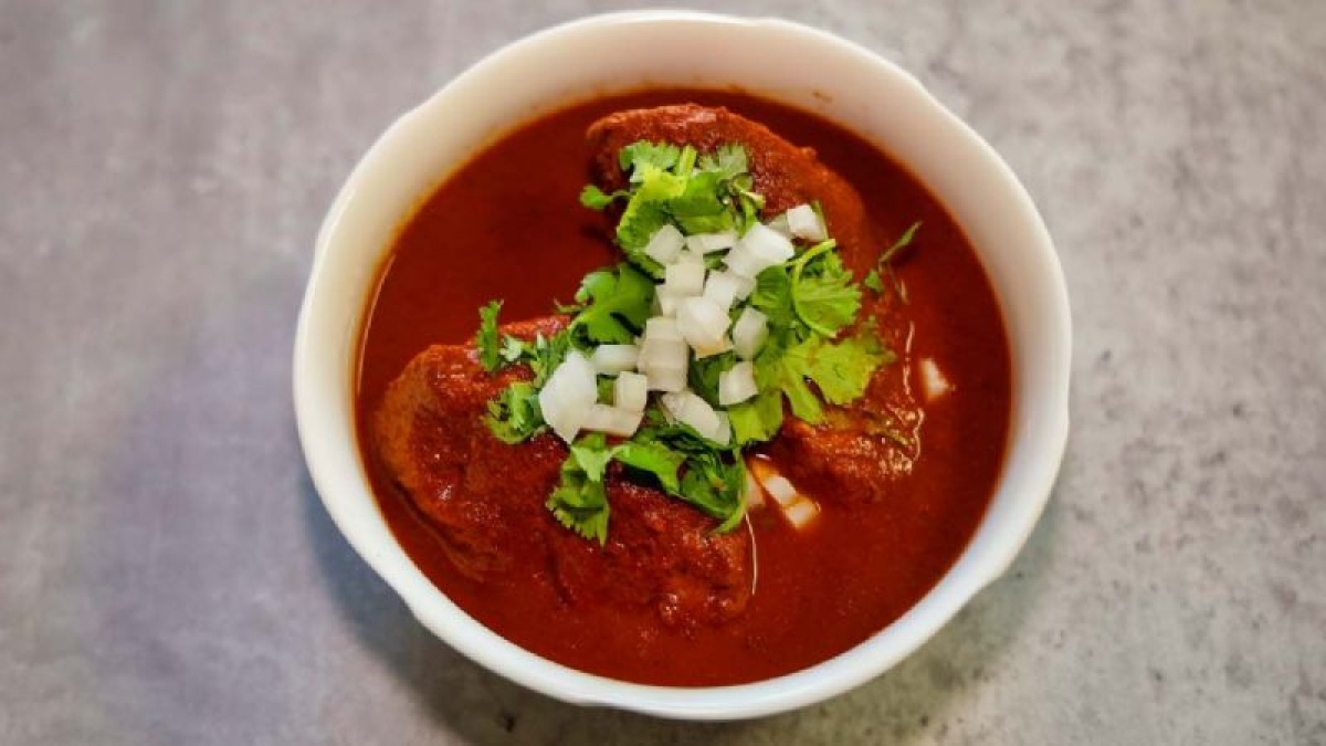 Ideas para cocinar el fin de semana: Receta para hacer birria de pollo