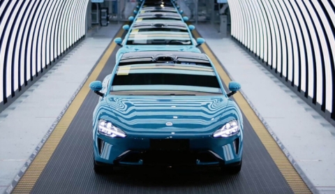 La fábrica del Xiaomi SU7 en China se convierte en una atracción turística de alto precio