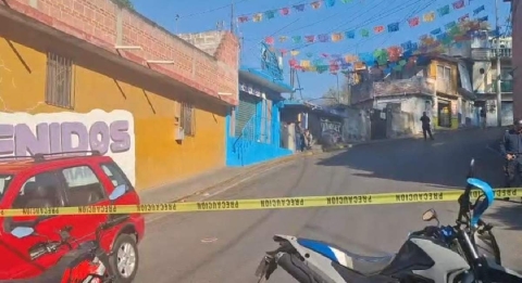 Disparan contra negocio en Santa Mar&iacute;a Ahuacatitl&aacute;n 