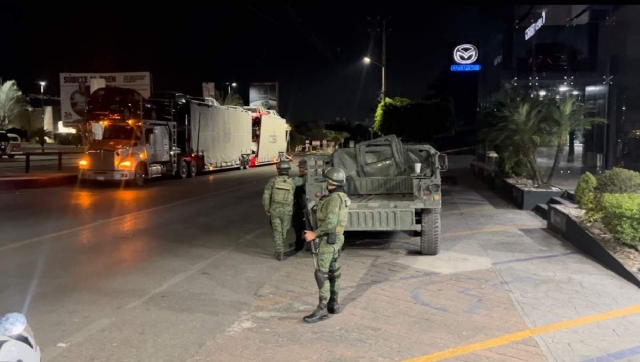   La víctima fue llevada a un hospital debido a las heridas que sufrió.