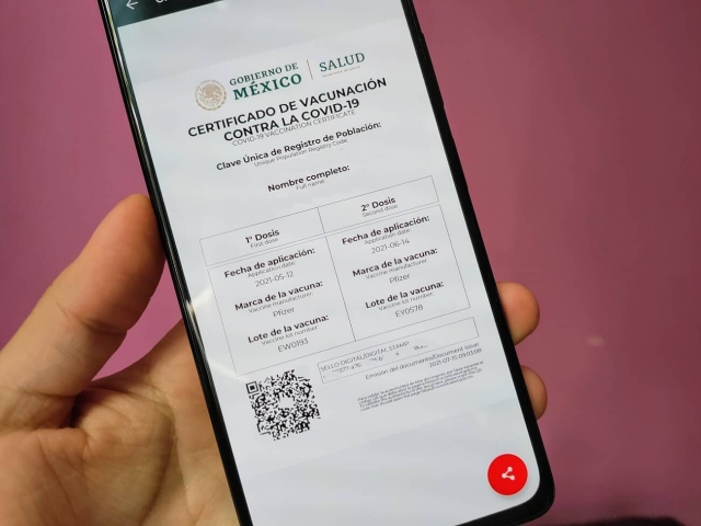 Venden certificados falsos de vacunación COVID en CDMX.