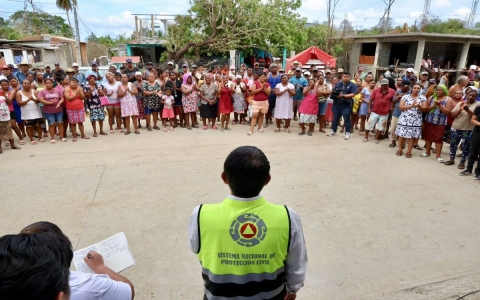 Inicia censo en Oaxaca para afectados por huracán Erick