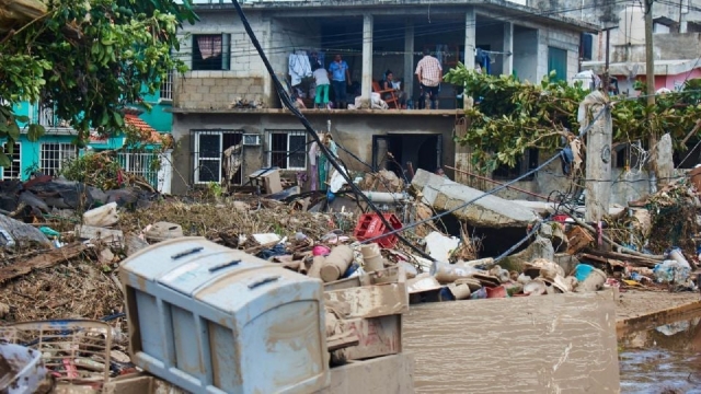 Protección Civil reporta 64 muertos por lluvias en cinco estados