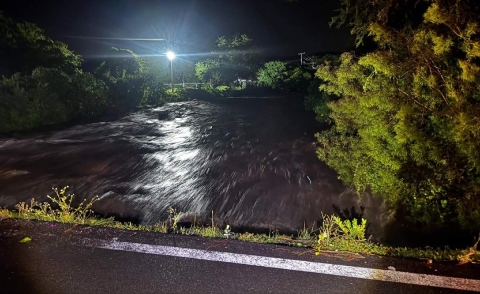 El nivel de los ríos puso en alerta a las autoridades y a vecinos de zonas cercanas.