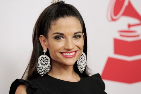 Natalia Jiménez revela que vive con un transtorno: &#039;Es muy frustrante como cantante...no es fácil vivir así&#039;