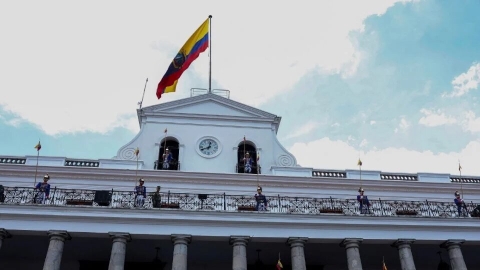 Dos fuertes sismos sacuden regiones norte y sur de Ecuador