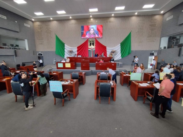 El Congreso local, ayer en sesión. 