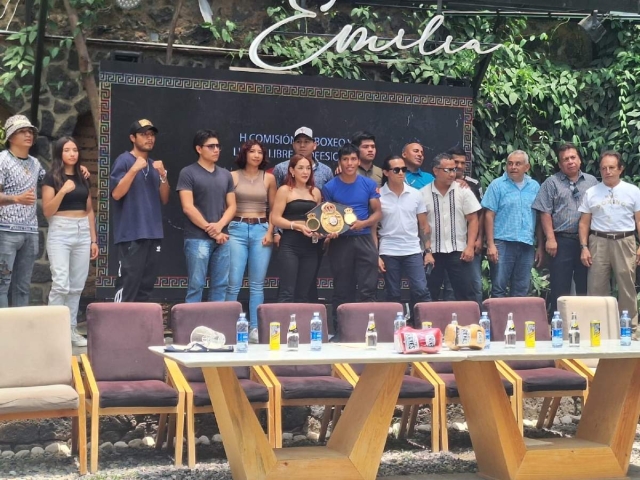 Cinco peleas se llevarán a cabo este sábado 13 de enero en la capital morelense. Jesús “Pitbull” Pérez va por el onceavo combate profesional; registra cinco ganadas, cuatro perdidas y un empate.