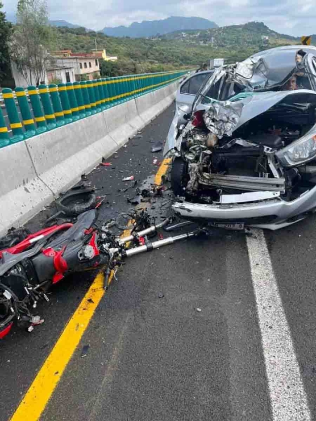 Los occisos viajaban en el vehículo de la imagen.