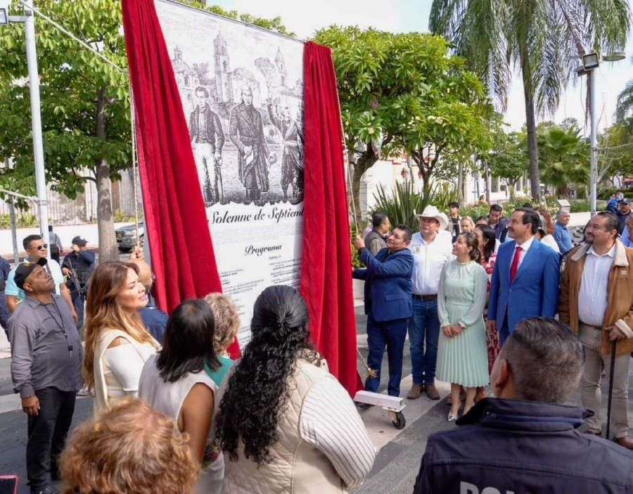 La develación del Bando Solemne marcó el inicio de los festejos por el 