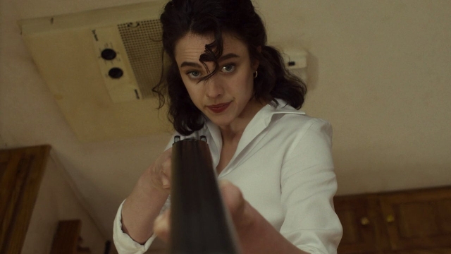 Chris Evans y Aubrey Plaza protagonizan la oscura y divertida &#039;Honey Don’t!&#039; de Ethan Coen