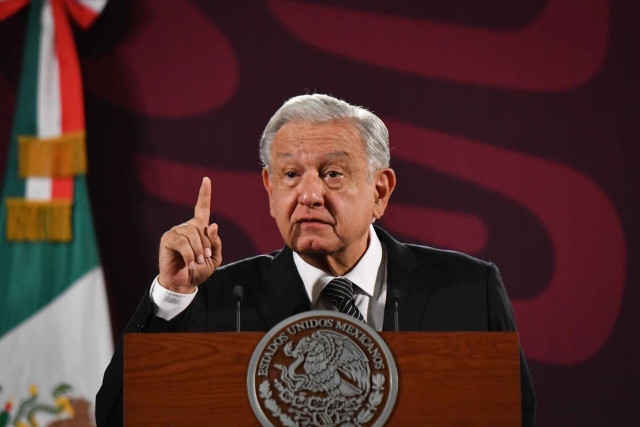 AMLO lamenta asesinato de niño en Tabasco; acusa &#039;magnifican la violencia&#039;