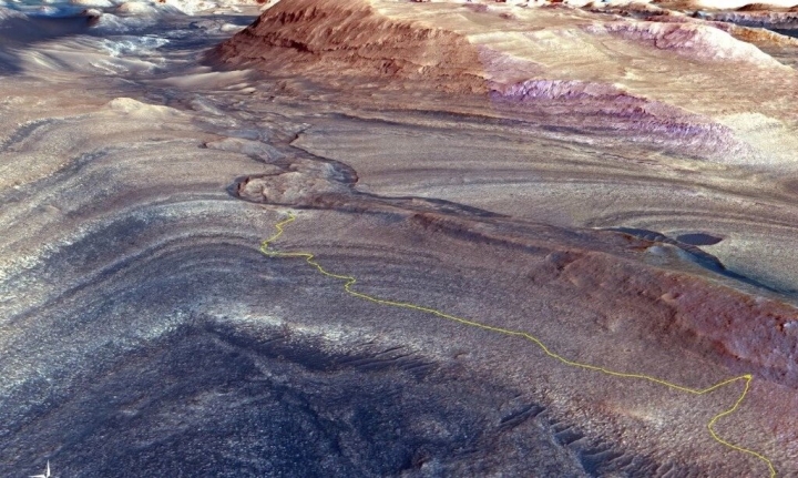Curiosity de la NASA descubre evidencias de agua en un canal de Marte