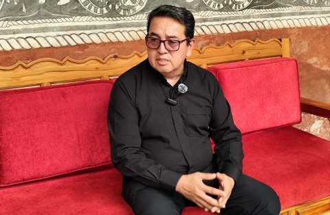 Llama vicario a diputados locales a no aprobar propuesta sobre maternidad subrogada