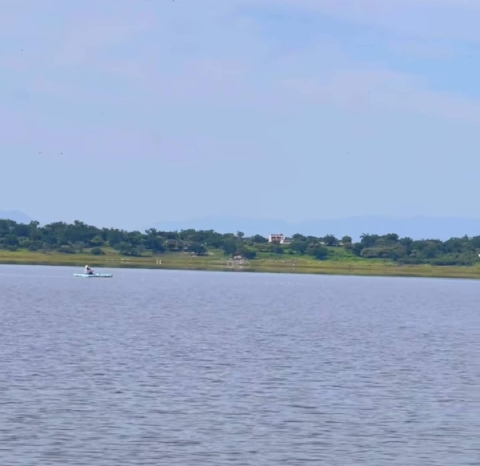 Laguna de El Rodeo alcanza 65% de su capacidad
