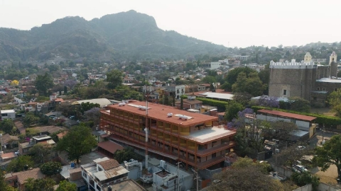https://arqa.com/arquitectura/mercado-municipal-de-tepoztlan.html Mercado municipal de Tepoztlán.