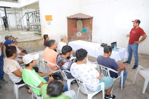 Instalan comité comunitario de prevención de riesgos en Tetelpa