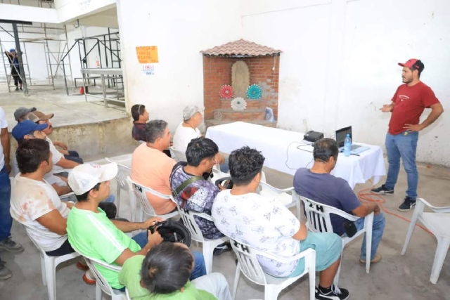 Instalan comité comunitario de prevención de riesgos en Tetelpa