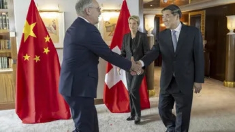 Suiza avanza en negociaciones con China para modernizar acuerdo de libre comercio