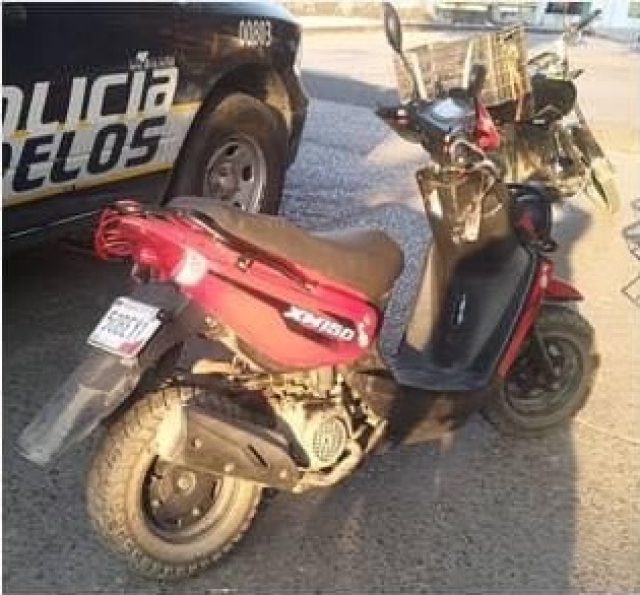 La moto que conducía era robada