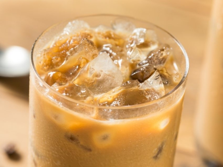 ¿Mucho calor? Prepara una deliciosa agua fresca de café con esta sencilla receta