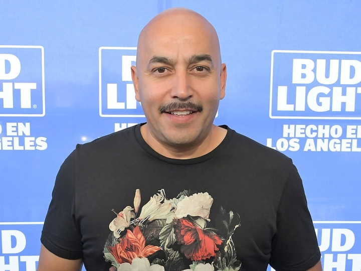 Lupillo Rivera revela si firmó contrato de confidencialidad con Belinda durante su noviazgo