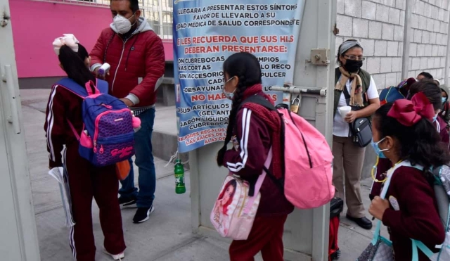 Piden dotar a escuelas de insumos sanitarios