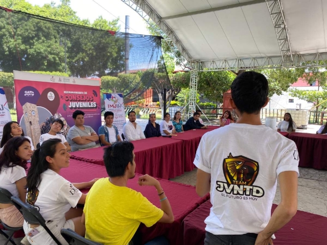 Jóvenes de ambos municipios participaron en las actividades.