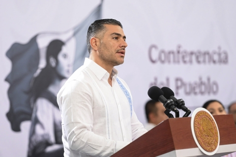 Garc&iacute;a Harfuch se&ntilde;ala que el puerto de Manzanillo es clave en trasiego de droga