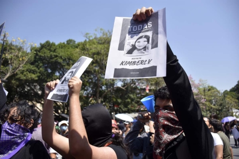 &iquest;Y d&oacute;nde est&aacute;n los padres? 