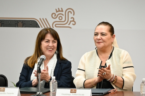 Firma Margarita González Saravia convenio marco con titular del INE para garantizar desarrollo de la jornada electoral del 1 de junio