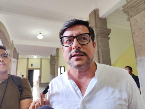 Se estudia la prórroga para transportistas en el refrendo, sostuvo el coordinador de Movilidad, Jorge Barrera.  