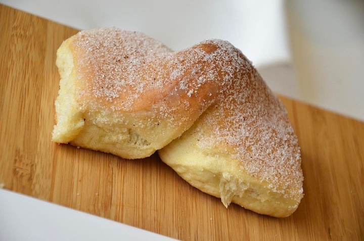 Delicias Dulces: Moños con azúcar, un clásico de la panadería mexicana