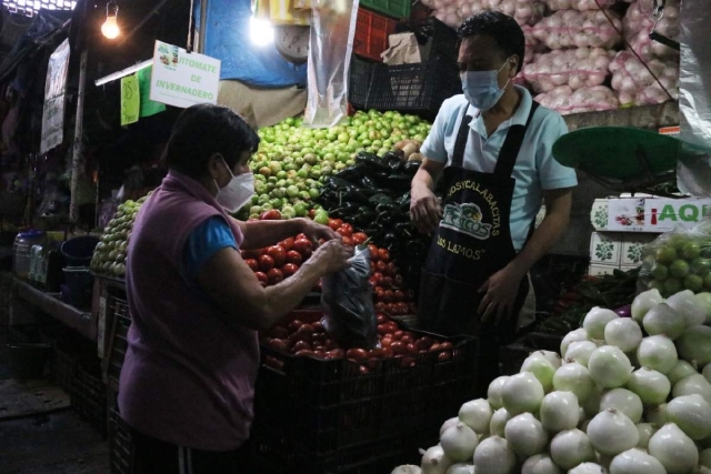 El curso busca que los participantes hagan cambios en su estilo de vida y recurran a alimentos más saludables. 