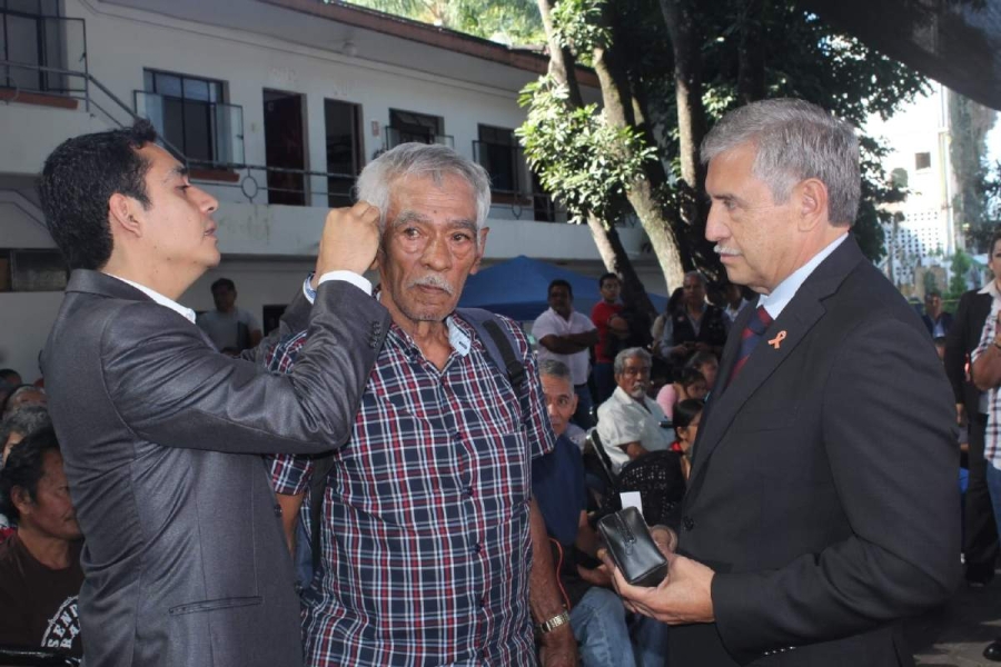 Alcalde, a favor de 