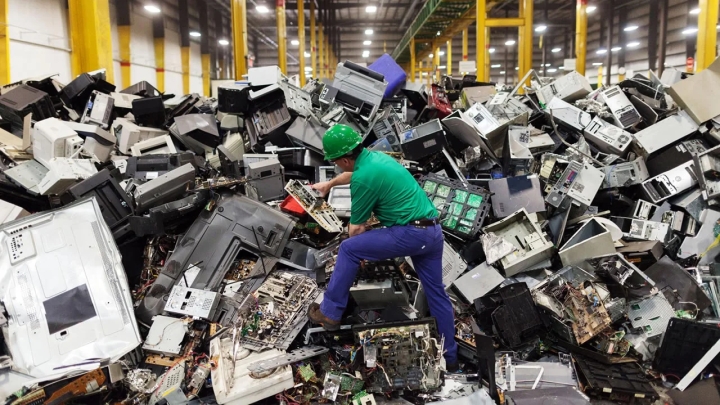 Crisis ambiental: ONU destaca amenaza creciente de basura electrónica