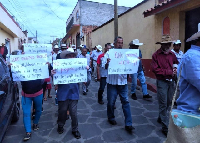 La actitud de los ejidatarios es considerada como una extorsión por parte de diversos sectores del municipio.