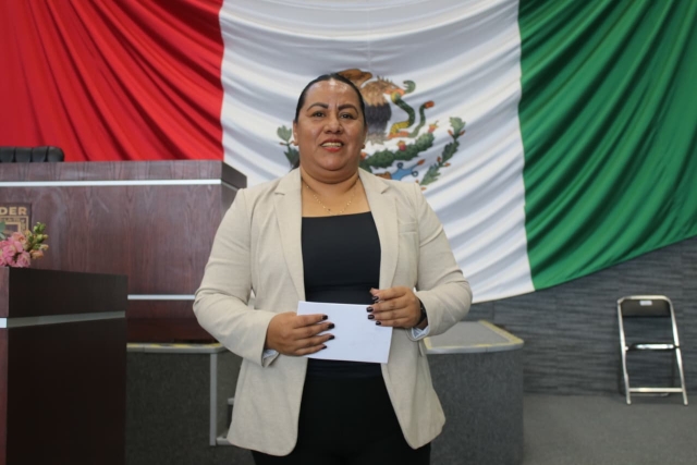 Presenta diputada Jazm&iacute;n Solano iniciativa para implementar en el Congreso uso de firma electr&oacute;nica avanzada