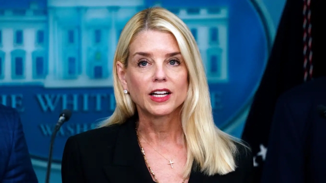 EU ha confiscado más de 700 mdd en bienes de Nicolás Maduro, afirma Pam Bondi