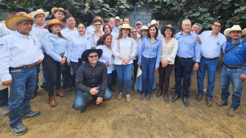 Reconoce Margarita Gonz&aacute;lez Saravia labor de las y los agr&oacute;nomos en Morelos