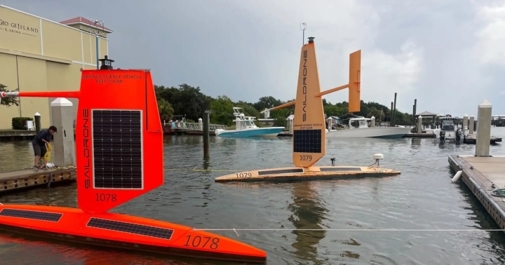El robot Saildrone Explorer capta al huracán Fiona desde dentro