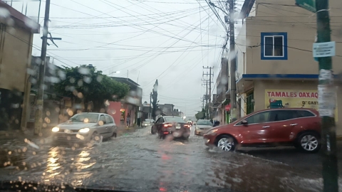 Seguirán lluvias fuertes por &#039;Érick&#039;
