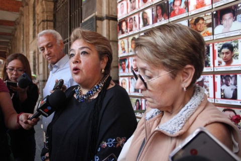 Familiares de Oliver Wenceslao, inhumado irregularmente en las fosas de Tetelcingo, detallaron posibles irregularidades en el proceso penal relacionado con dicho caso. 