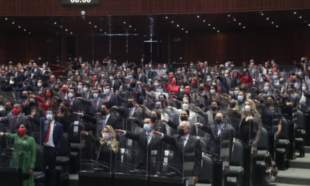 Morenistas y panistas chocan en San Lázaro por la transparencia en programas sociales