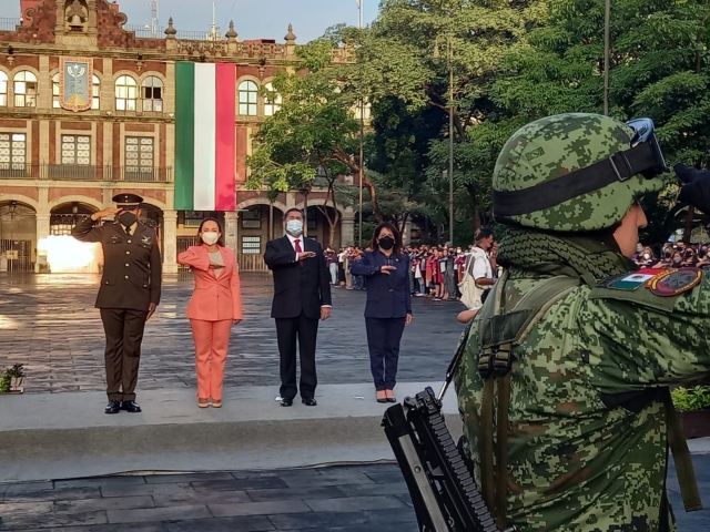 Inicio oficial a festejos patrios en Morelos